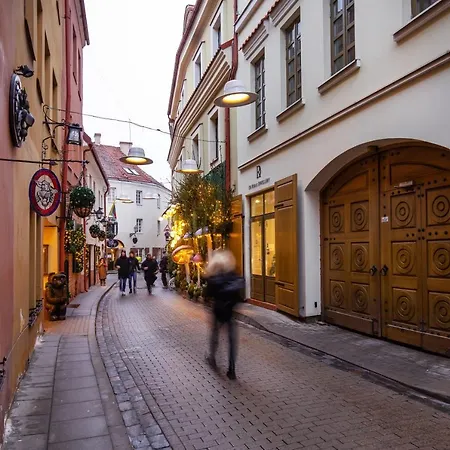 Luxury 2bdr Heart Of Old Town