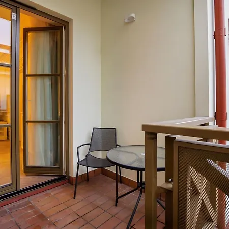Apartment Luxury 2bdr Heart Of Old Town *