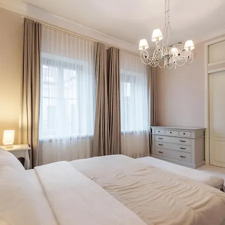 Luxury 2bdr Heart Of Old Town * 维尔纽斯