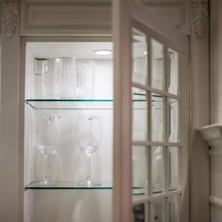 Apartment Luxury 2bdr Heart Of Old Town