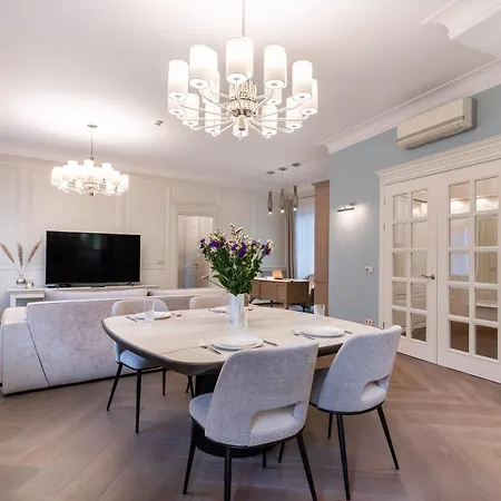 아파트 Luxury 2bdr Heart Of Old Town 빌뉴스