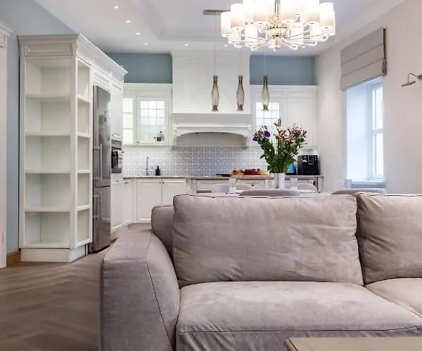 Luxury 2bdr Heart Of Old Town Apartment Vilnius