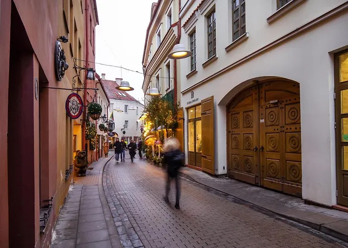 Luxury 2bdr Heart Of Old Town